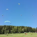 Lägenhet Z Kominkiem Retroglam Mieroszow