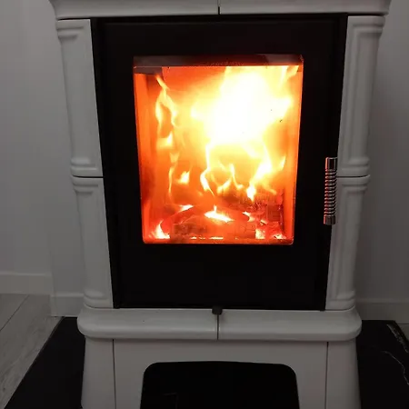 Z Kominkiem Retroglam