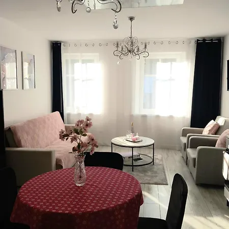 Z Kominkiem Retroglam Mieroszów