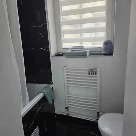 Z Kominkiem Retroglam