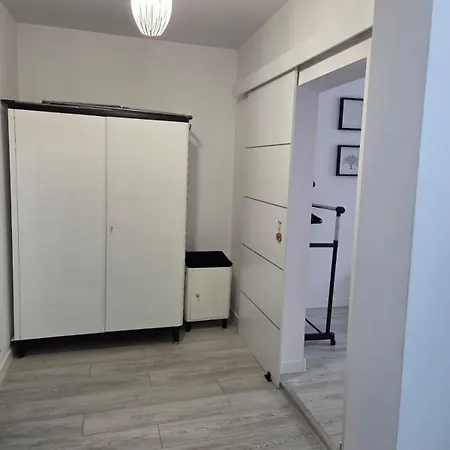 アパート Z Kominkiem Retroglam