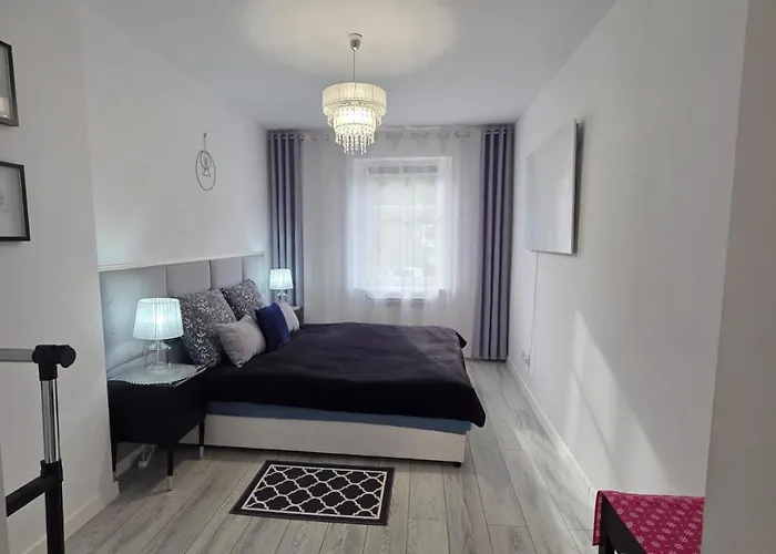 Z Kominkiem Retroglam *