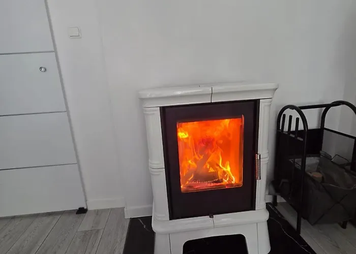 Z Kominkiem Retroglam Apartment